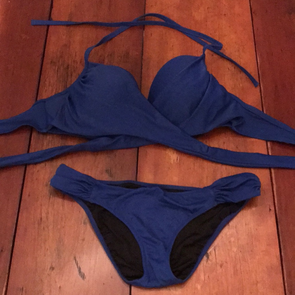 Victoryia's Secret bikini